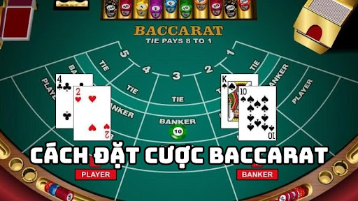 So sánh giữa Baccarat trực tuyến và Baccarat truyền thống